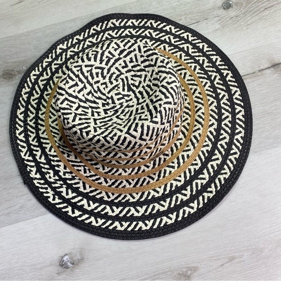 Steve Madden Accessories - Steve Madden Sun Floppy Hat White Black Paper Straw Khaki One Size Wide brim